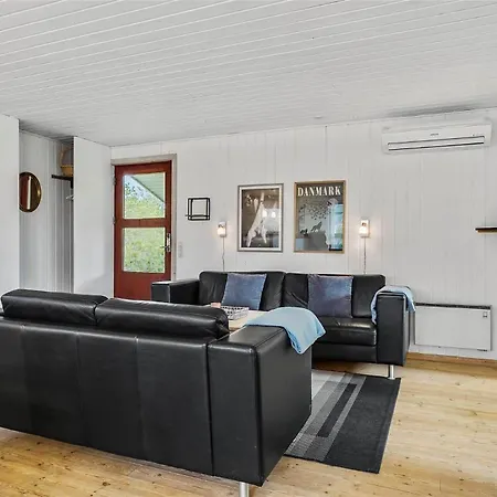 136-snedsted-lykkens-hab-23 بيت للعطل *